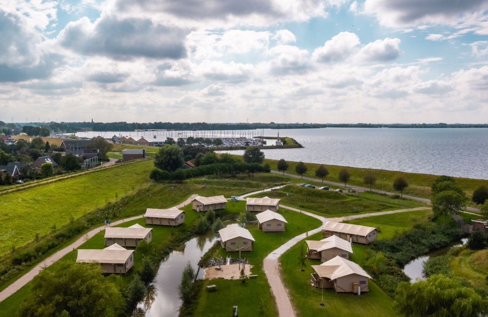 Ijsselmeer glamping am wasser