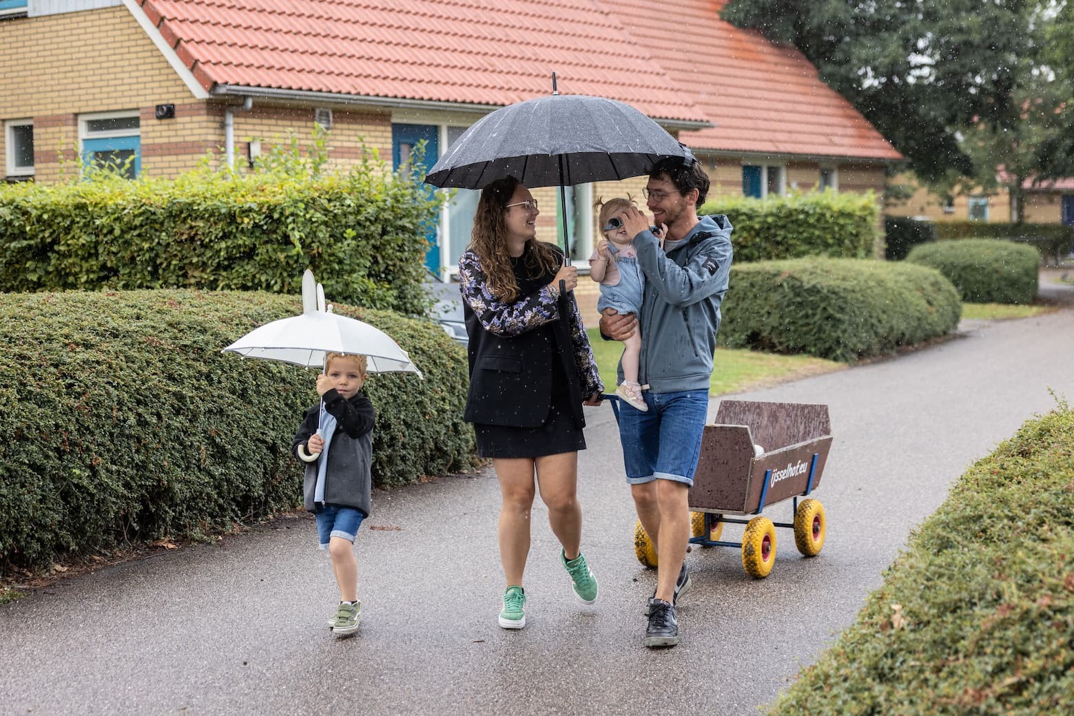Junge Familien & Senioren